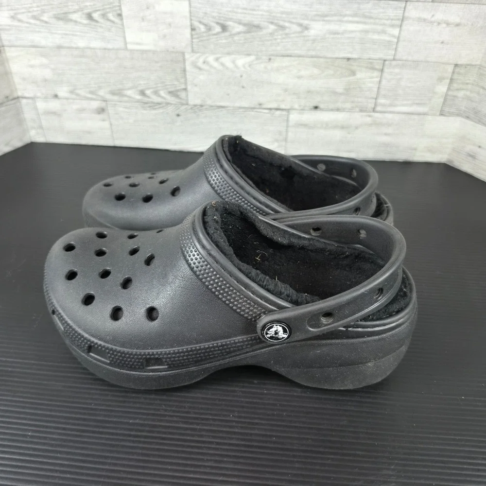 CROCS Black Classic Lined Clog